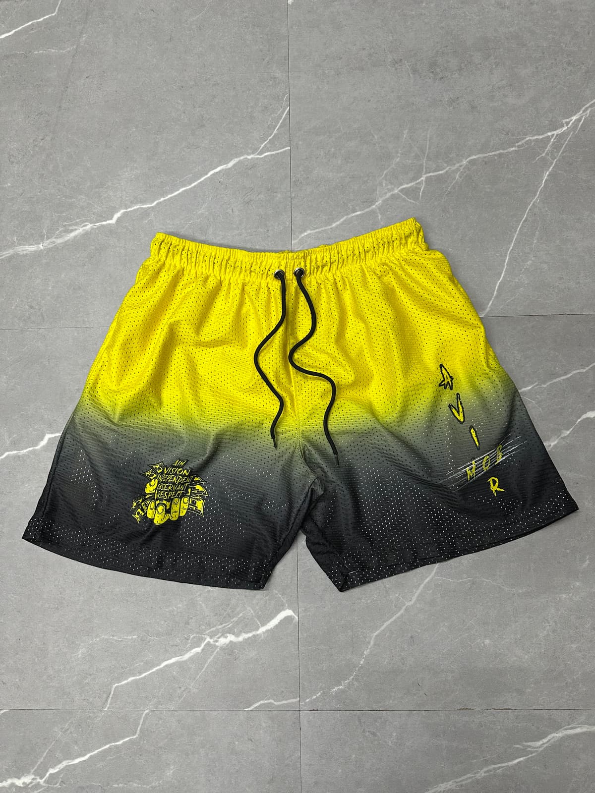 Gradient Mesh Graphic Shorts